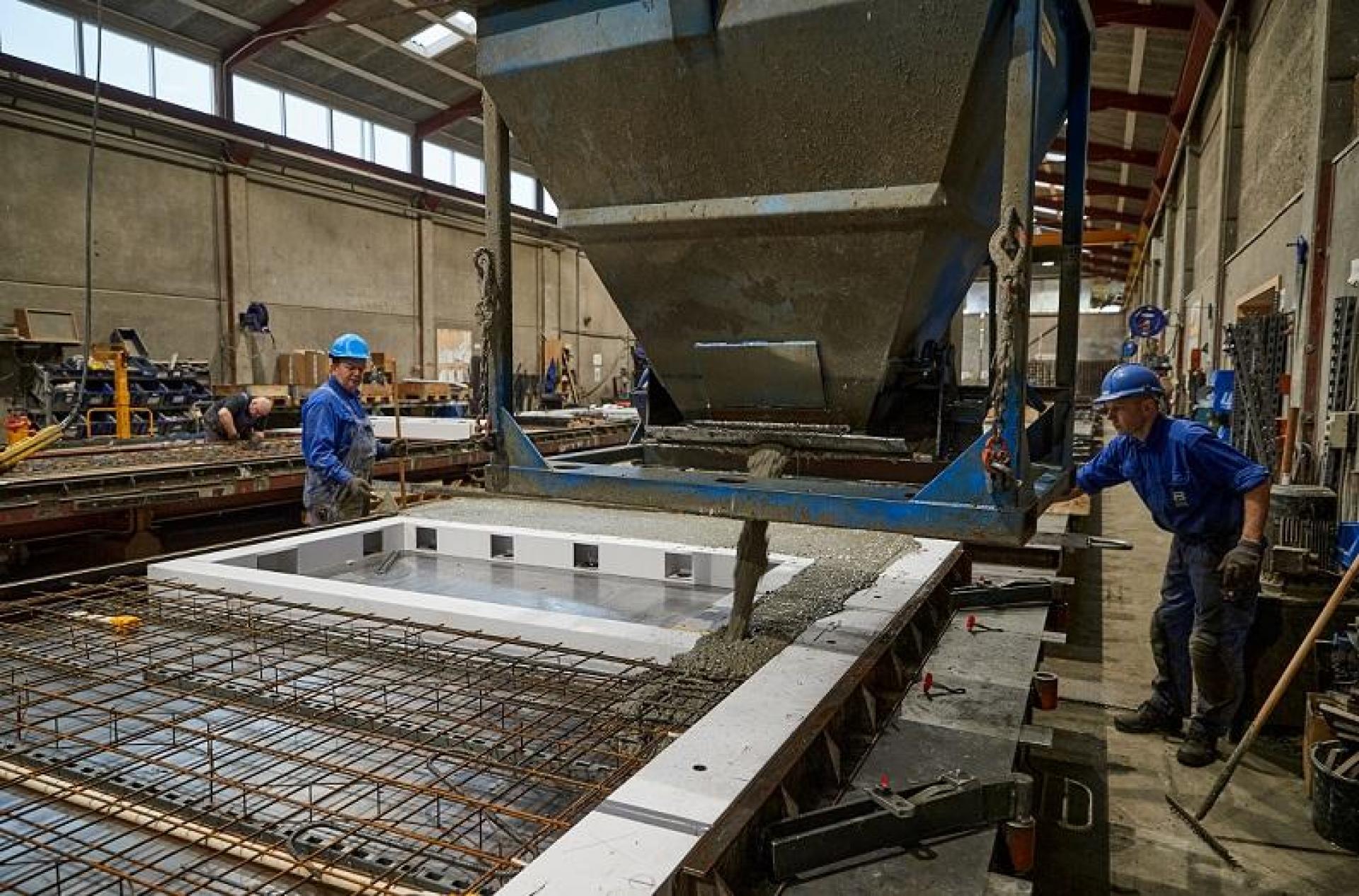 Cardcret er en ny udsparingsløsning af pap til betonindustrien, som kan erstatte brugen af træ, der smides ud efter brug. Foto: Fårup Betonindustri.