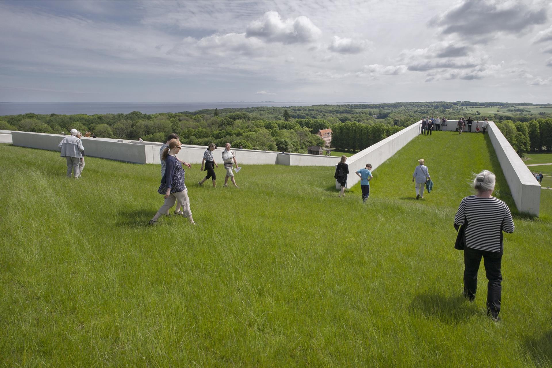 Moesgaard Museum ved Aarhus er er tegnet af Henning Larsen Architects. Foto: Jens Linde.