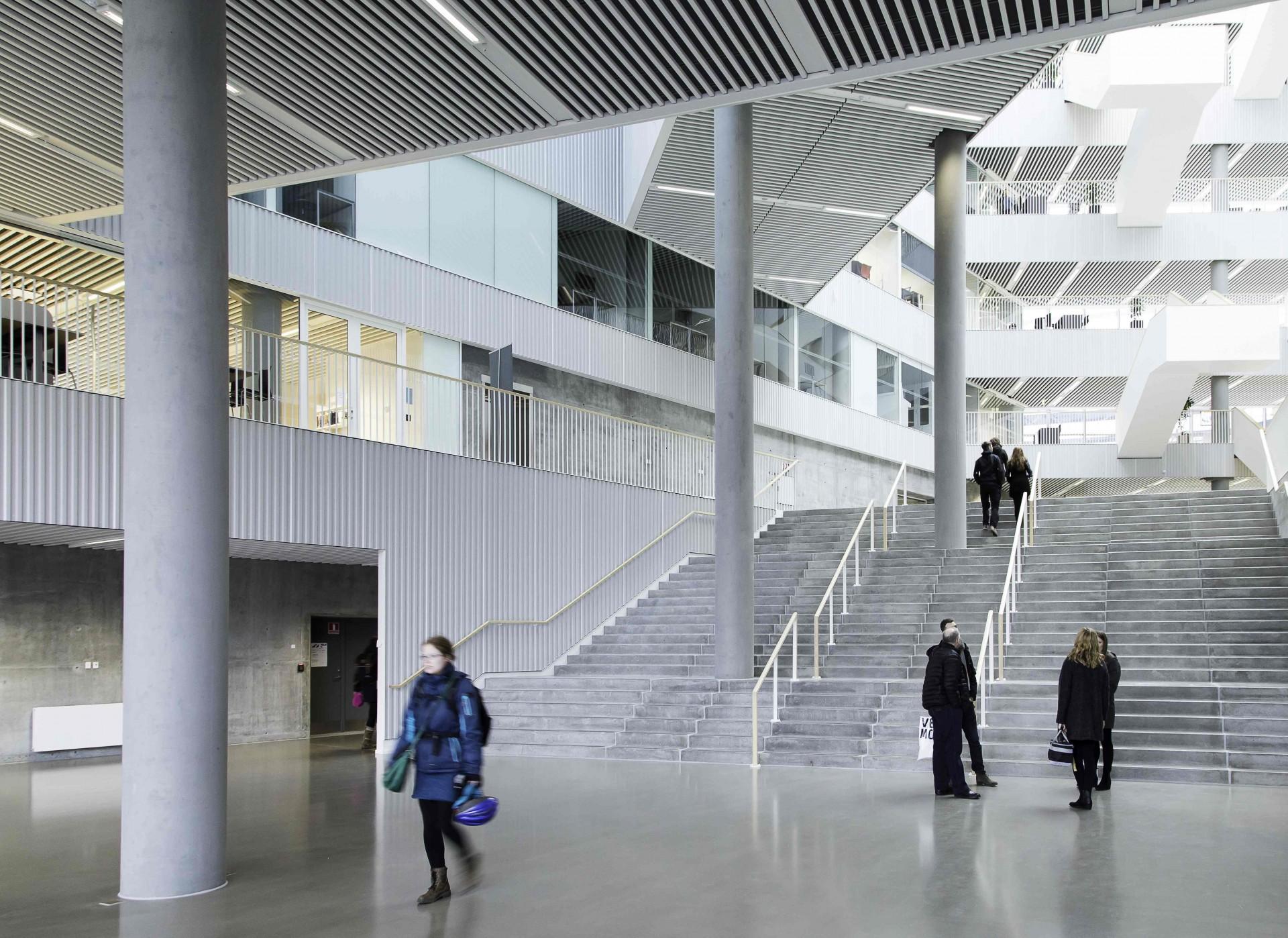 Navitas i Aarhus har blankslebne, støbte betongulve og in-situ støbte vægflader. Foto: Jan Broch Nielsen.