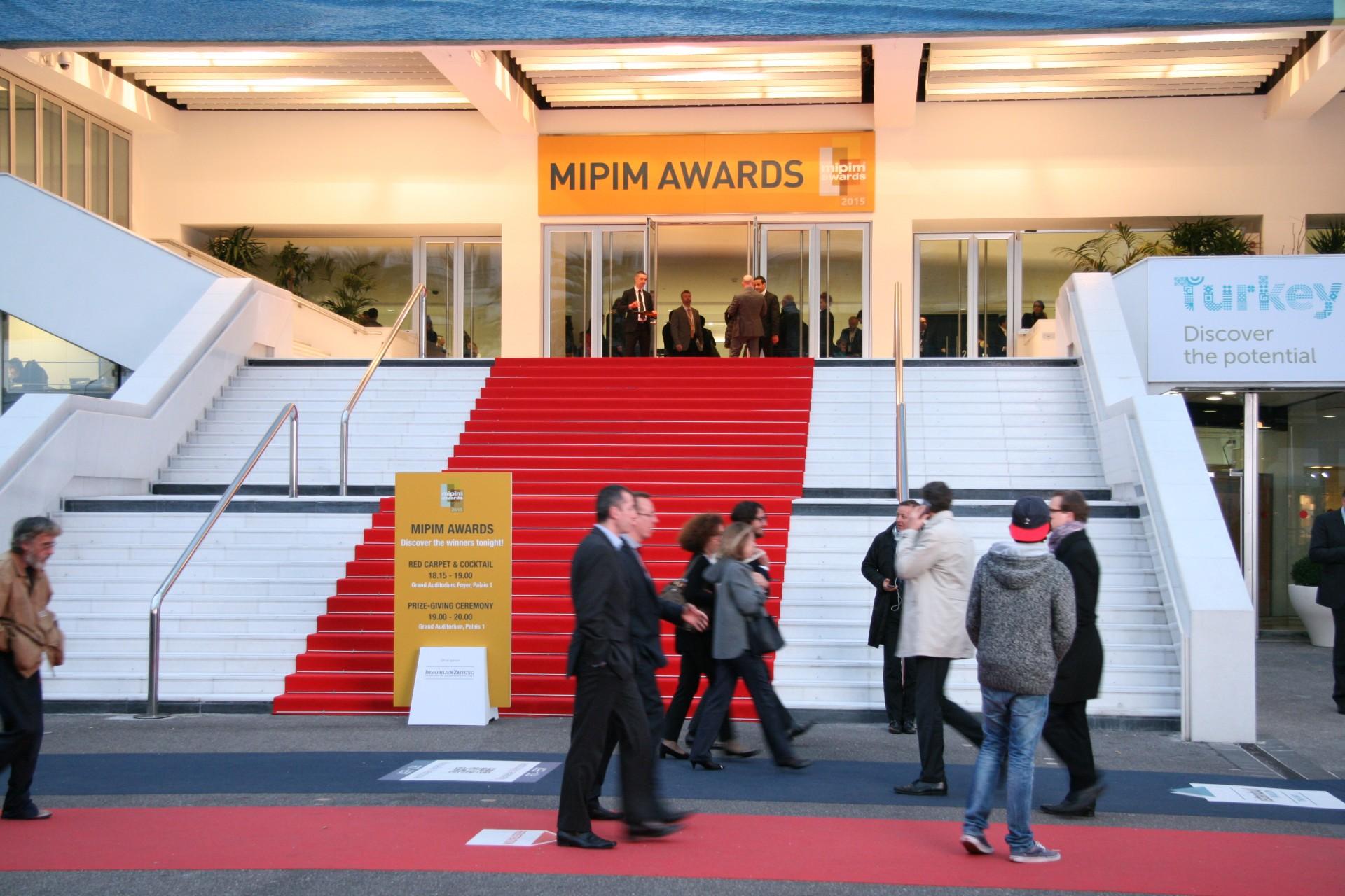 Torsdag aften uddeltes de eftertragtede MIPIM Awards i Palais des Festivals, som også er stedet, hvor De Gyldne Palmer uddeles under byens filmfestival.