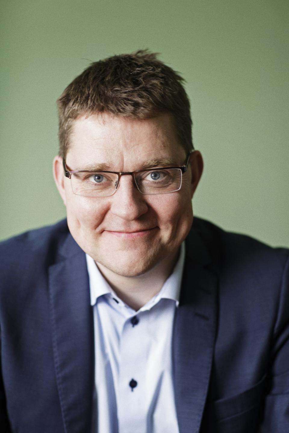 Klima-, energi- og bygningsminister Rasmus Helveg Petersen har sendt Folketinget et resumé af høringsfasen omkring det kommende bygningsreglement (BR15). Foto: Ulrik Jantzen.