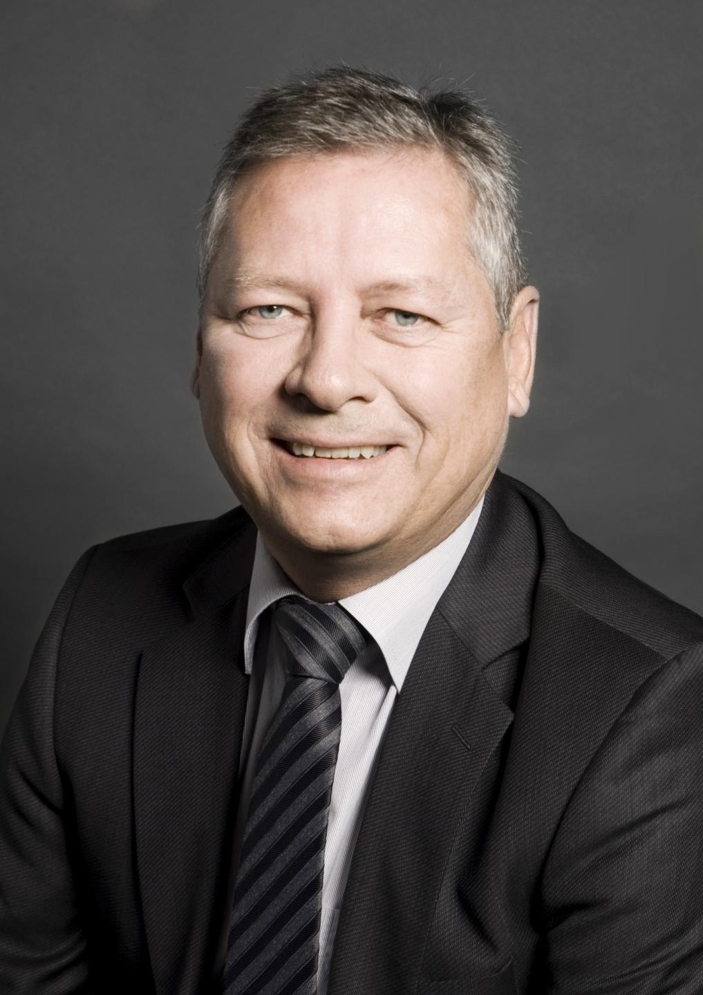 - Det er ingen hemmelighed, at der kan være langt fra løfte til handling. Men vi vil meget gerne bidrage til, at især Boligjobordningen bliver så god som mulig, siger Palle Thomsen, adm. direktør, Danske Byggecentre.
