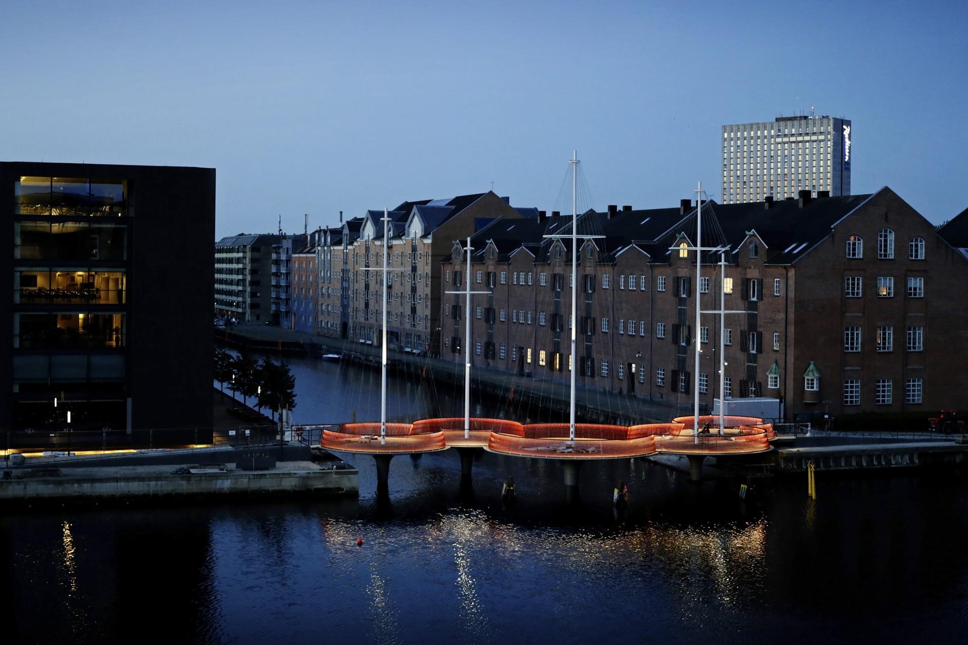 Cirkelbroen er en gave fra Nordea-fonden til Københavns Kommune. Foto: Søren Svendsen.