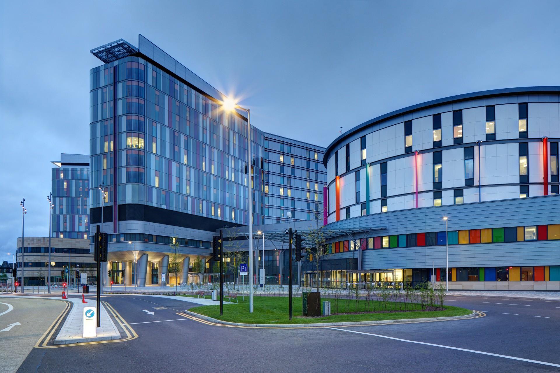 BEST HEALTHCARE DEVELOPMENT: Queen Elizabeth University Hospital & Royal Hospital for Children, Glasgow, United Kingdom. Architect: IBI Group.