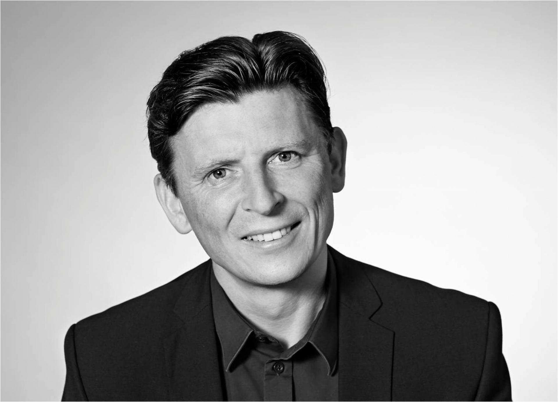 - Vi har allerede nu blikket rettet mod 2017 og stiler efter, at året skal være et stille år med ingen eller kun begrænset vækst, siger adm. direktør Jesper Friis Kühlwein Poulsen. Pressefoto.