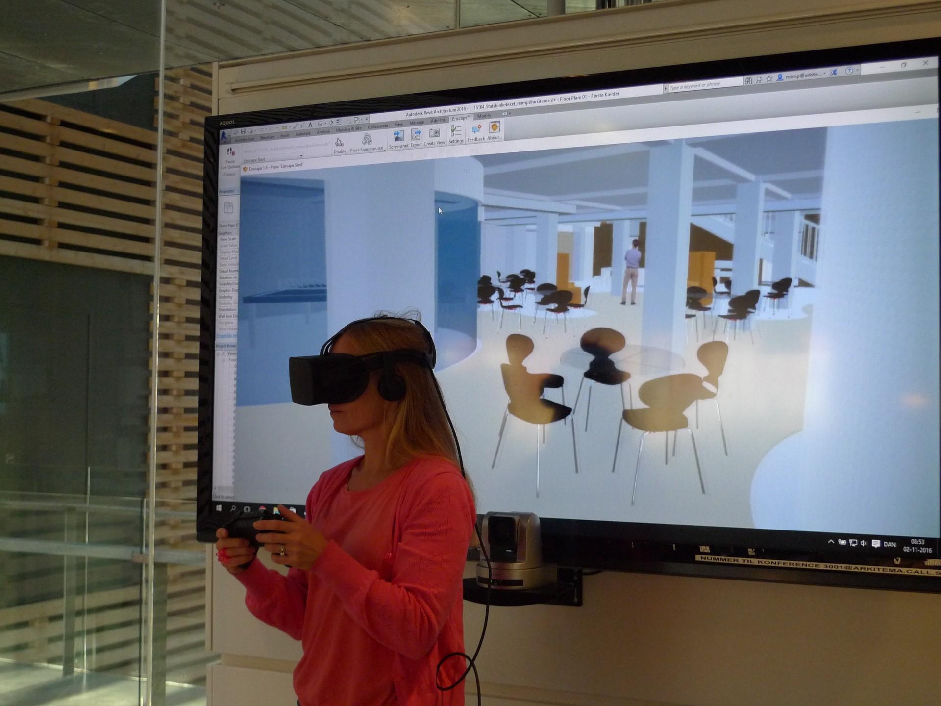 Arkitekt hos Statsbiblioteket Ulla Eltang Sylvestersen ser det kommende projekt med virtual reality. Pressefoto.