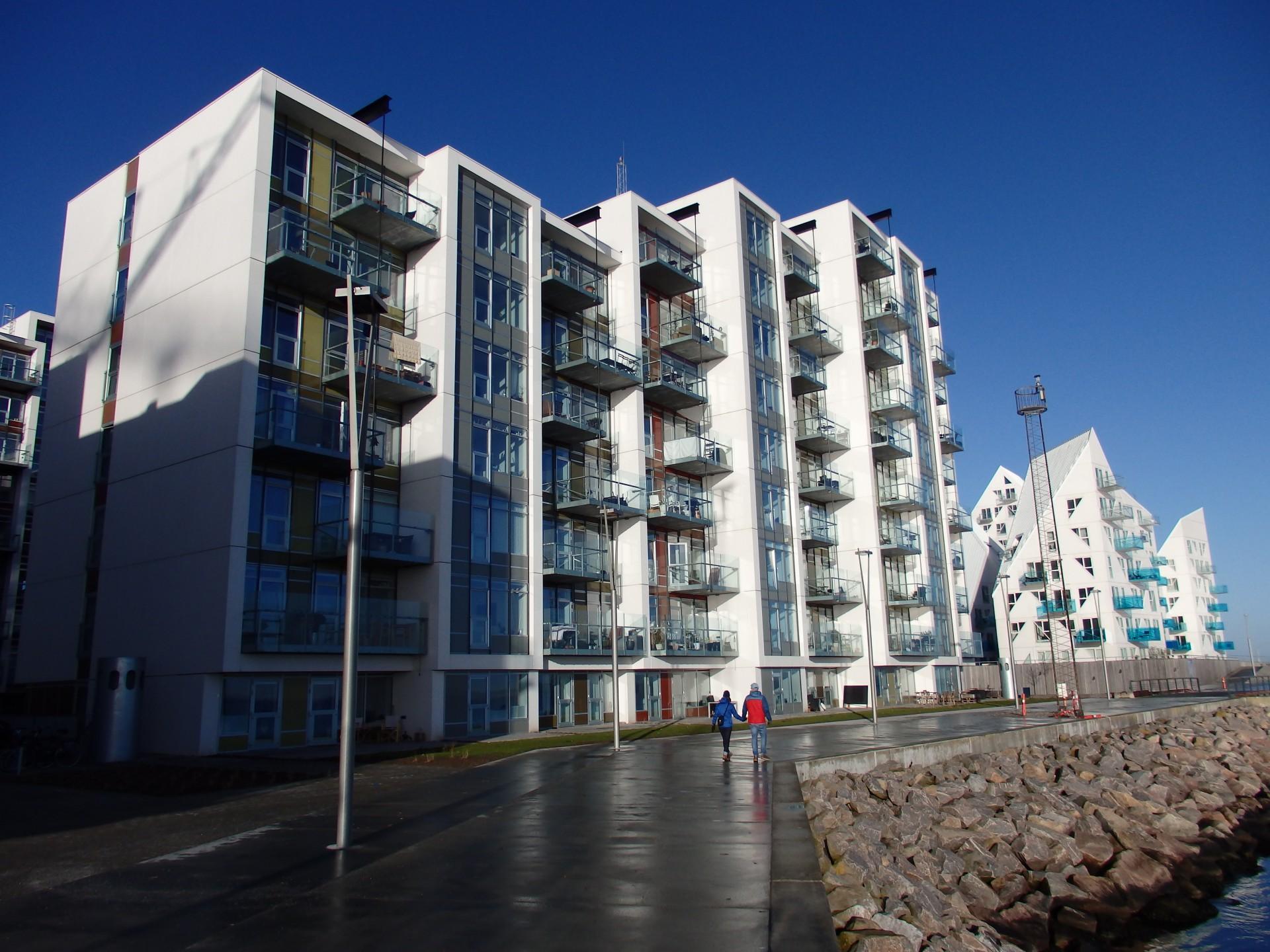 Havneholmen er nabo til Isbjerget (til højre), som NCC Danmark ligeledes har opført. Foto: NCC.