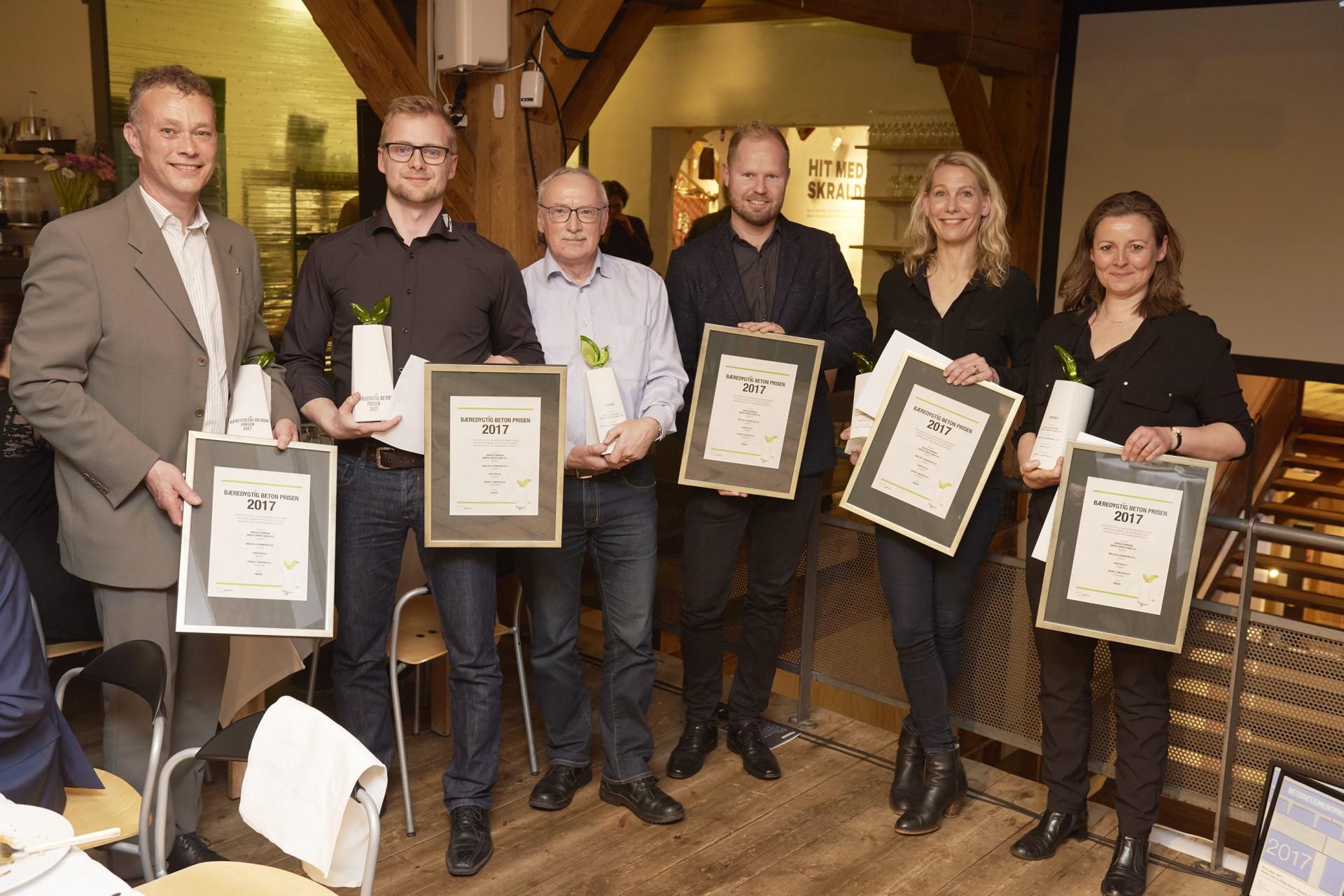 Holdet bag klimapark sØnæs i Viborg, som vandt Bæredygtig Betonprisen 2017. Foto: Ricky John Molloy.