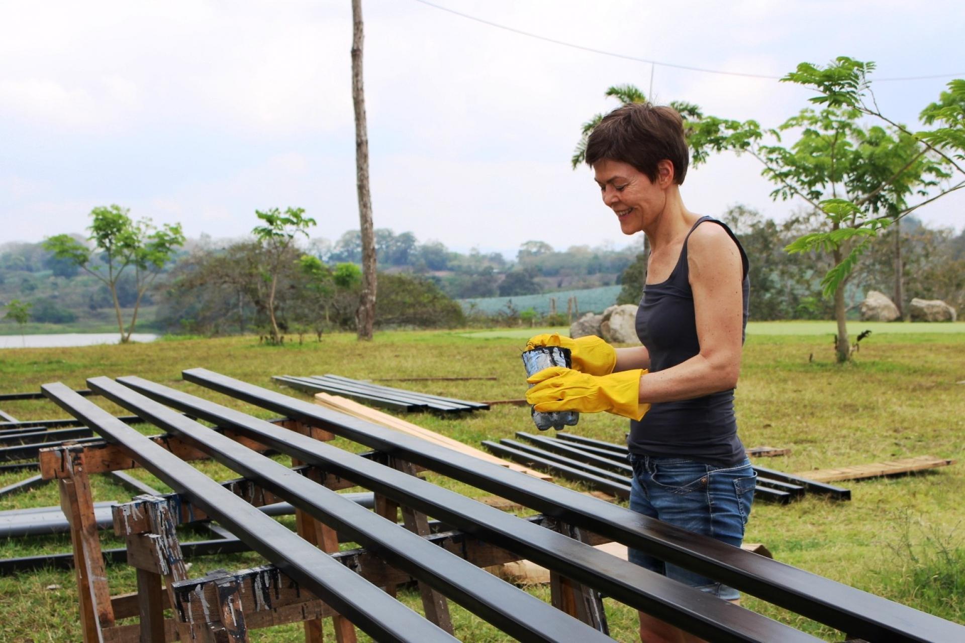 Ulla Jepsen har som medarbejder i Altan.dk være 10 dage i Nicaragua for at bidrage til altanfirmaets CSR-projekt. Hun håber at kunne besøge projektet igen med sin familie.
