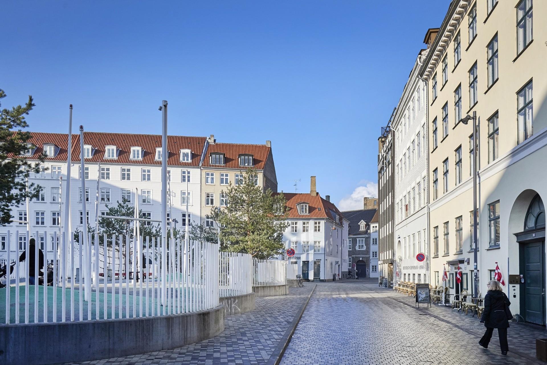 Suhmsgade 4 er renoveret med respekt for den oprindelige arkitektur. Pressefoto.