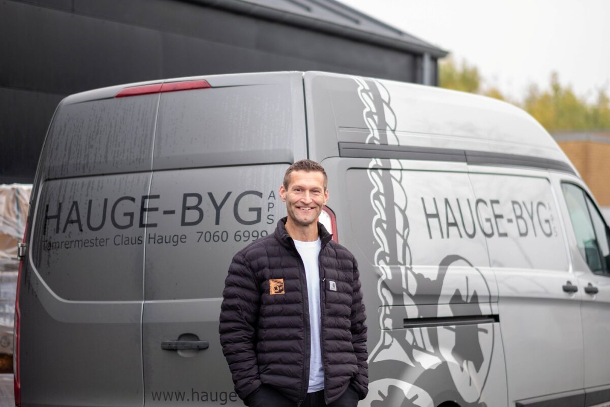 Claus Hauge, Hauge-Byg ApS