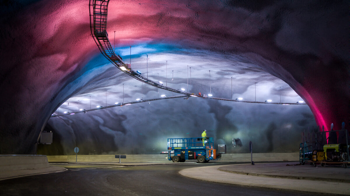 Eysturoyartunnilin, undersøisk tunnel på Færøerne