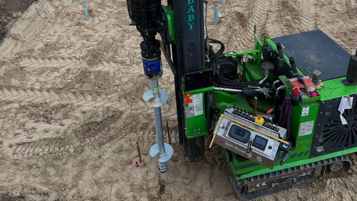 Installation af skruefundament